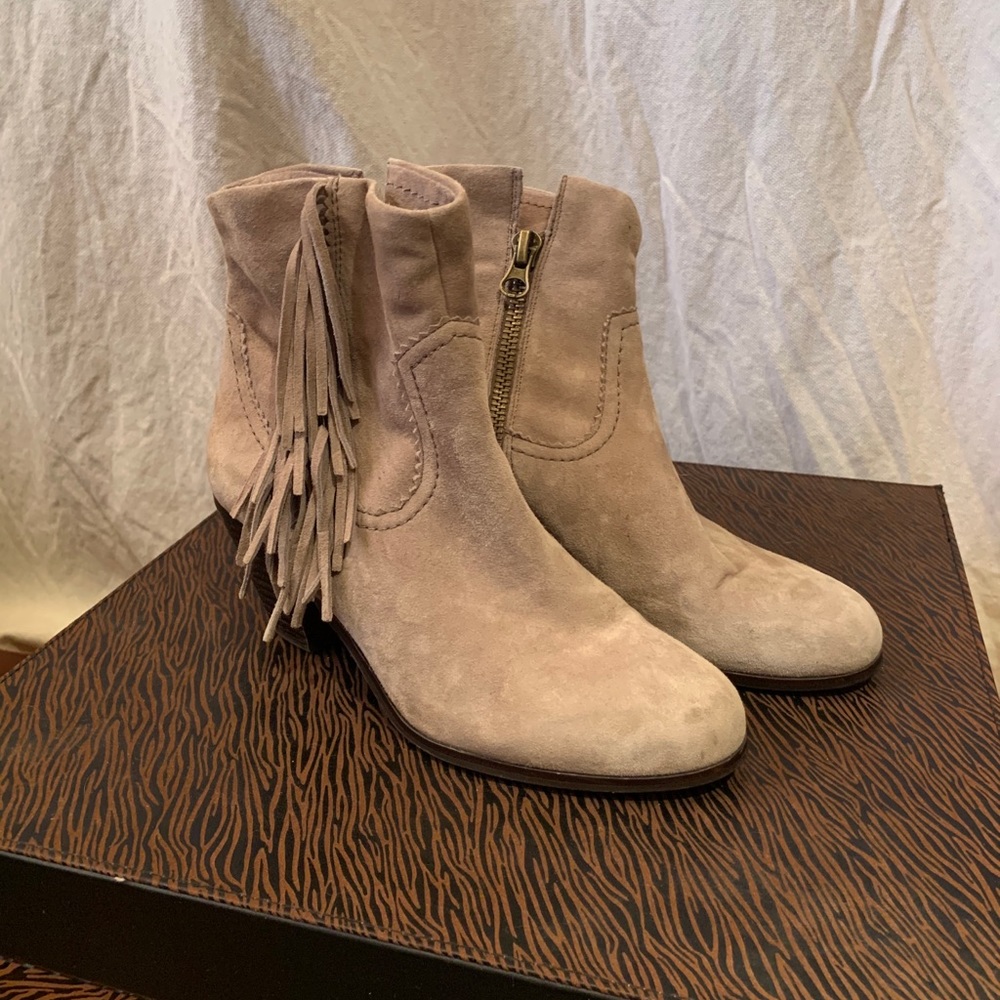 Sam Edelman light grey booties